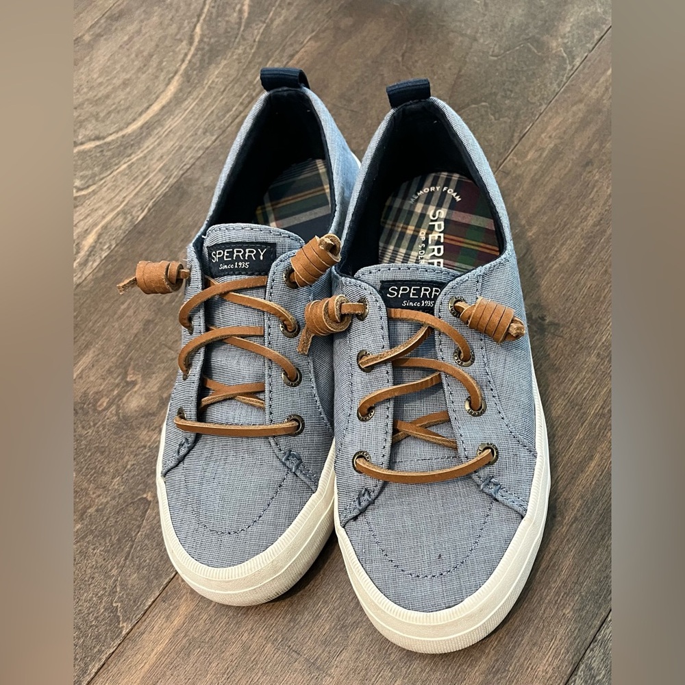 Sperry Tennis Shoes, Chambray Color, size 6